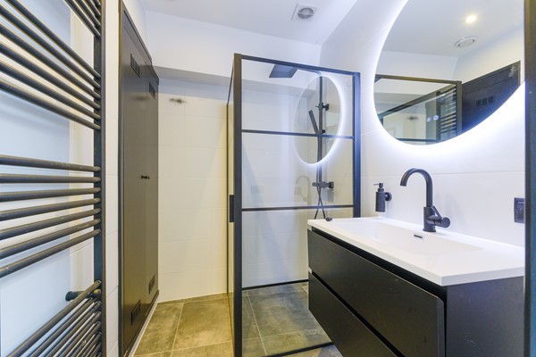 Medium property photo - Loosduinseweg, 2571 AS Den Haag